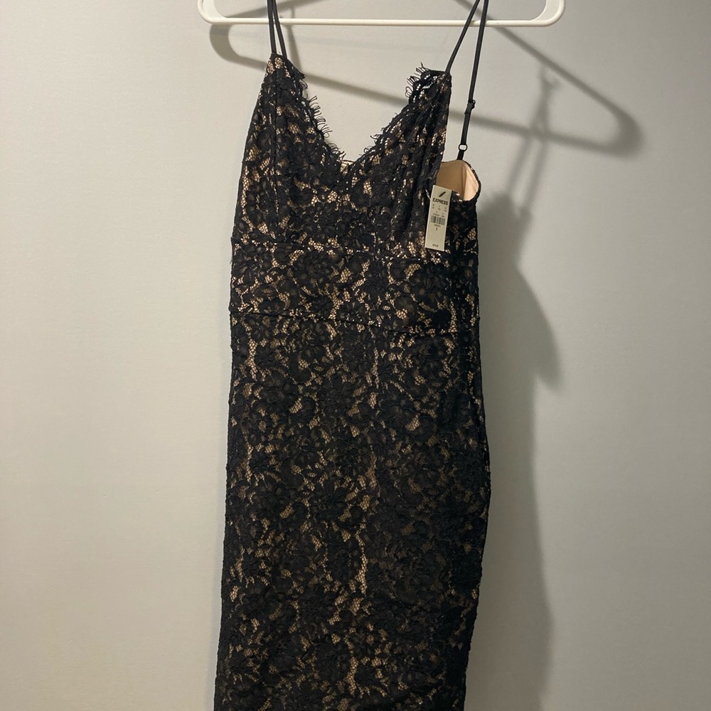Black and cream sheath dress, Express size small